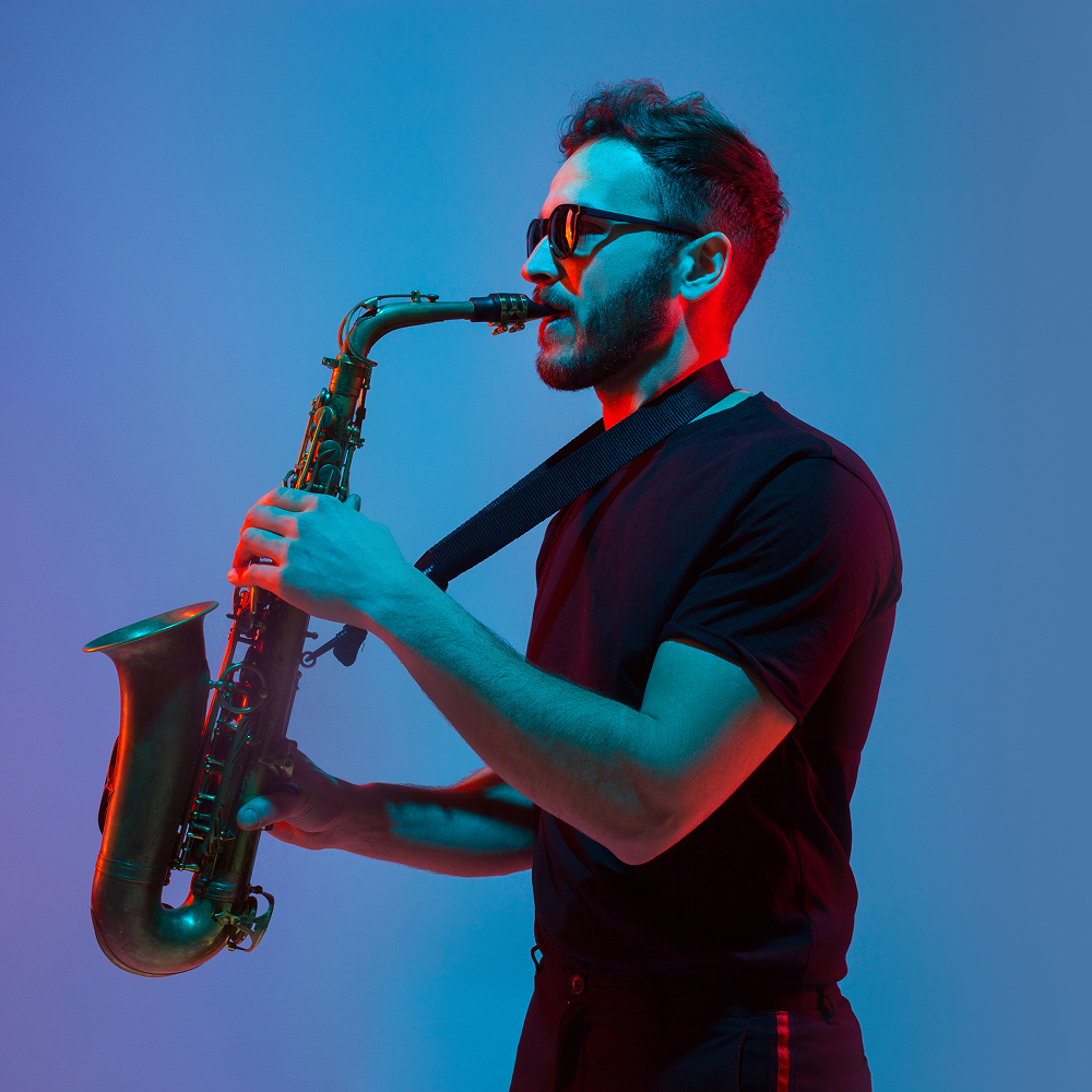 evento DJ + Saxon Reggae tropical pop