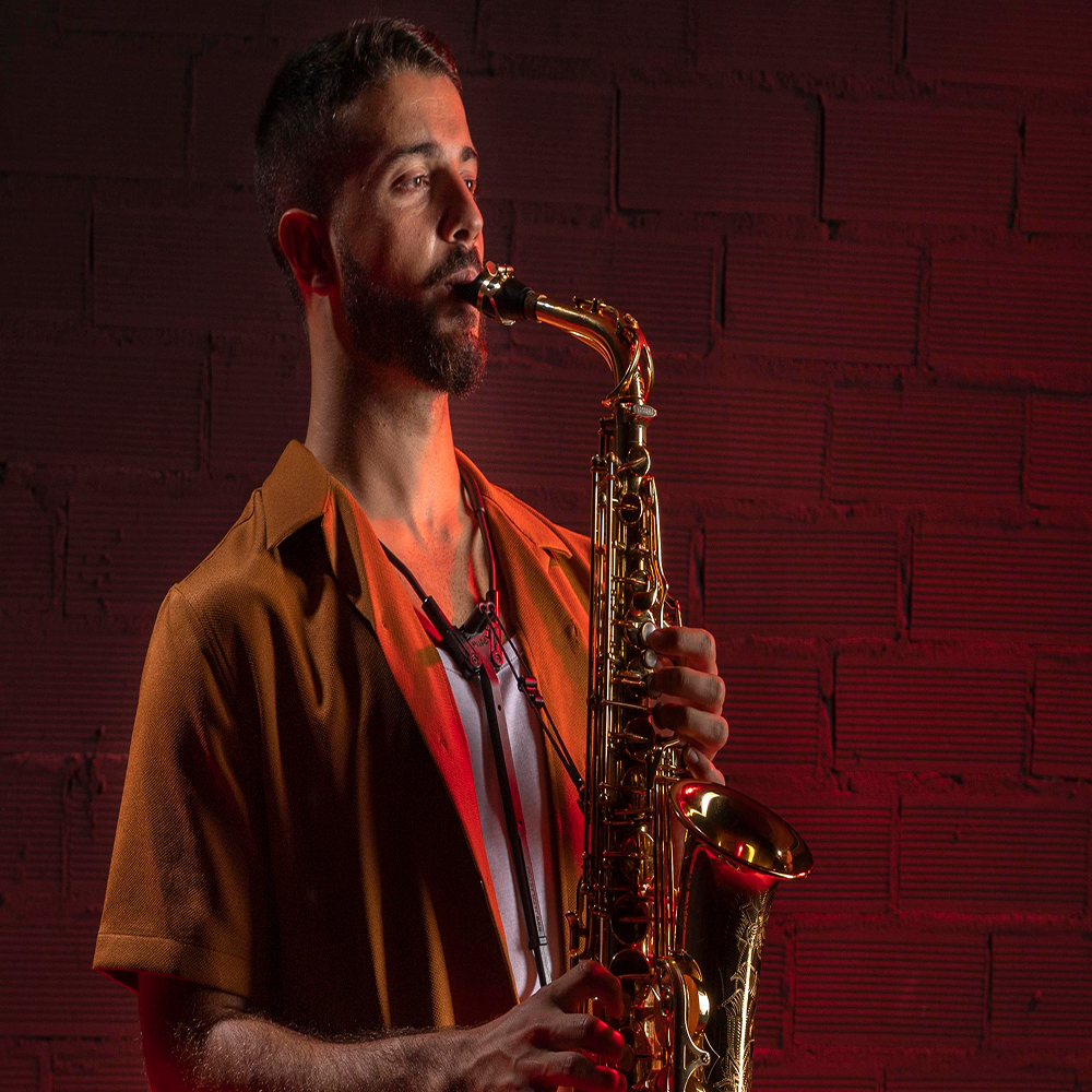 evento DJ + Saxo Latino Criollo Latin