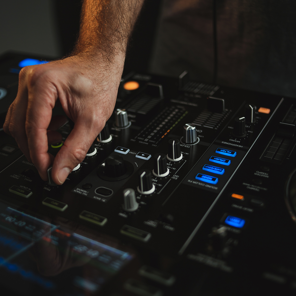 evento DJ + Percusión latin party session